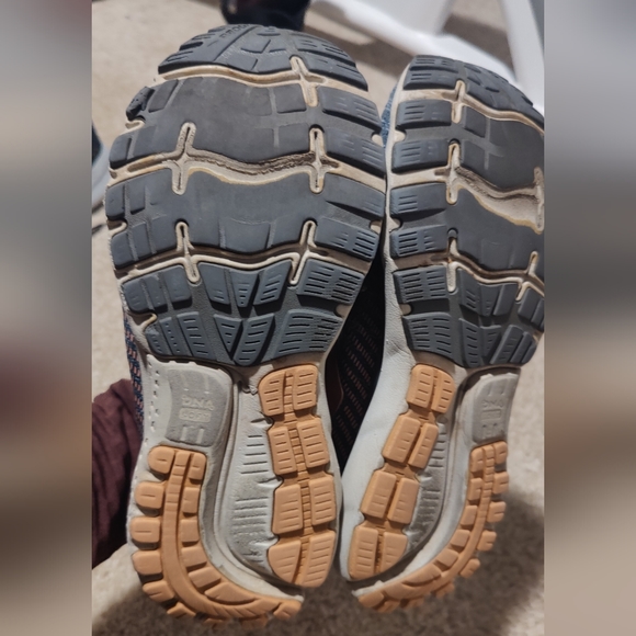 Brooks Ghost 12 Gray Size 9.5 - Picture 5 of 7